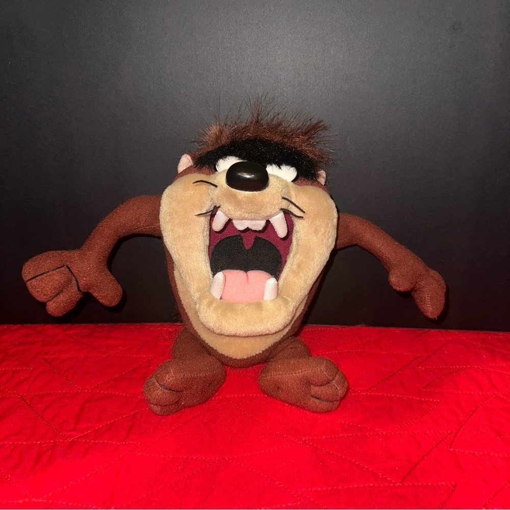 Vintage 1994 TYCO Looney Tunes Tasmanian Devil Taz Plush